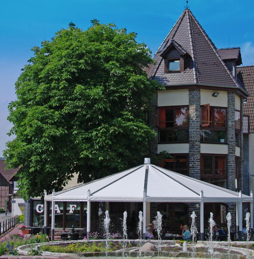 Hotel Vier Spitzen Lauenforde ภายนอก รูปภาพ