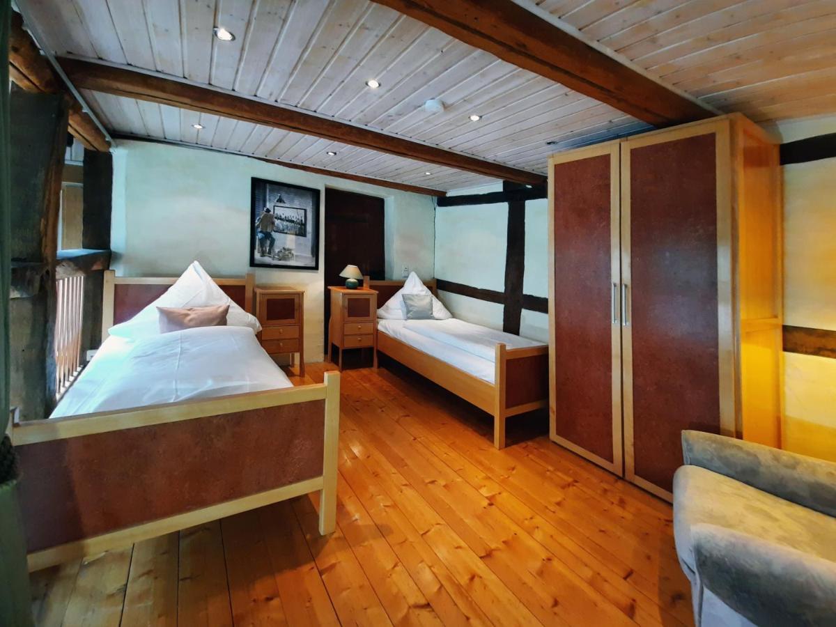 Hotel Vier Spitzen Lauenforde ภายนอก รูปภาพ